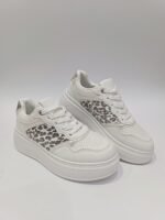 {+ПОДАРЪК} Класически дамски сникърси с олекотено ходило ( в бял цвят) - Image 2